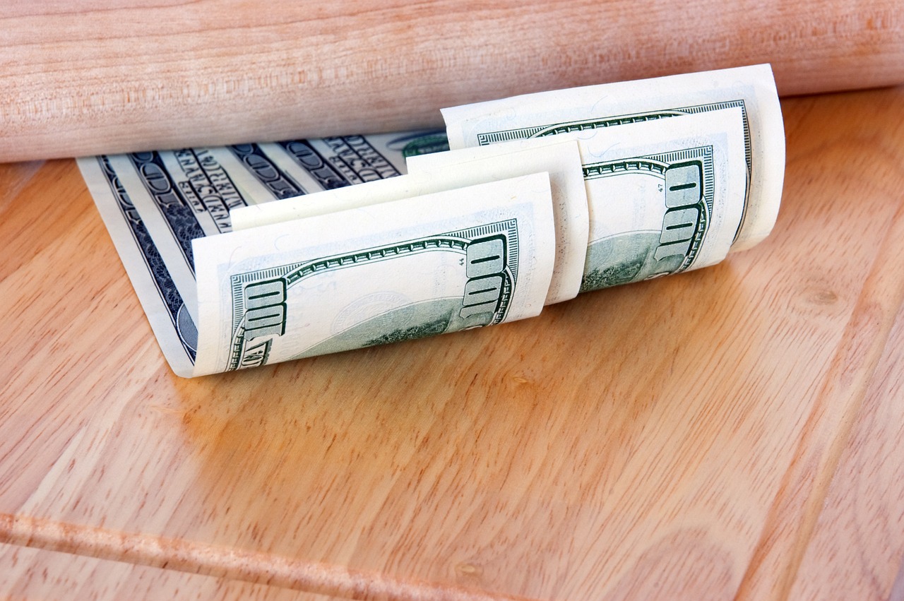 马斯克发100万美元