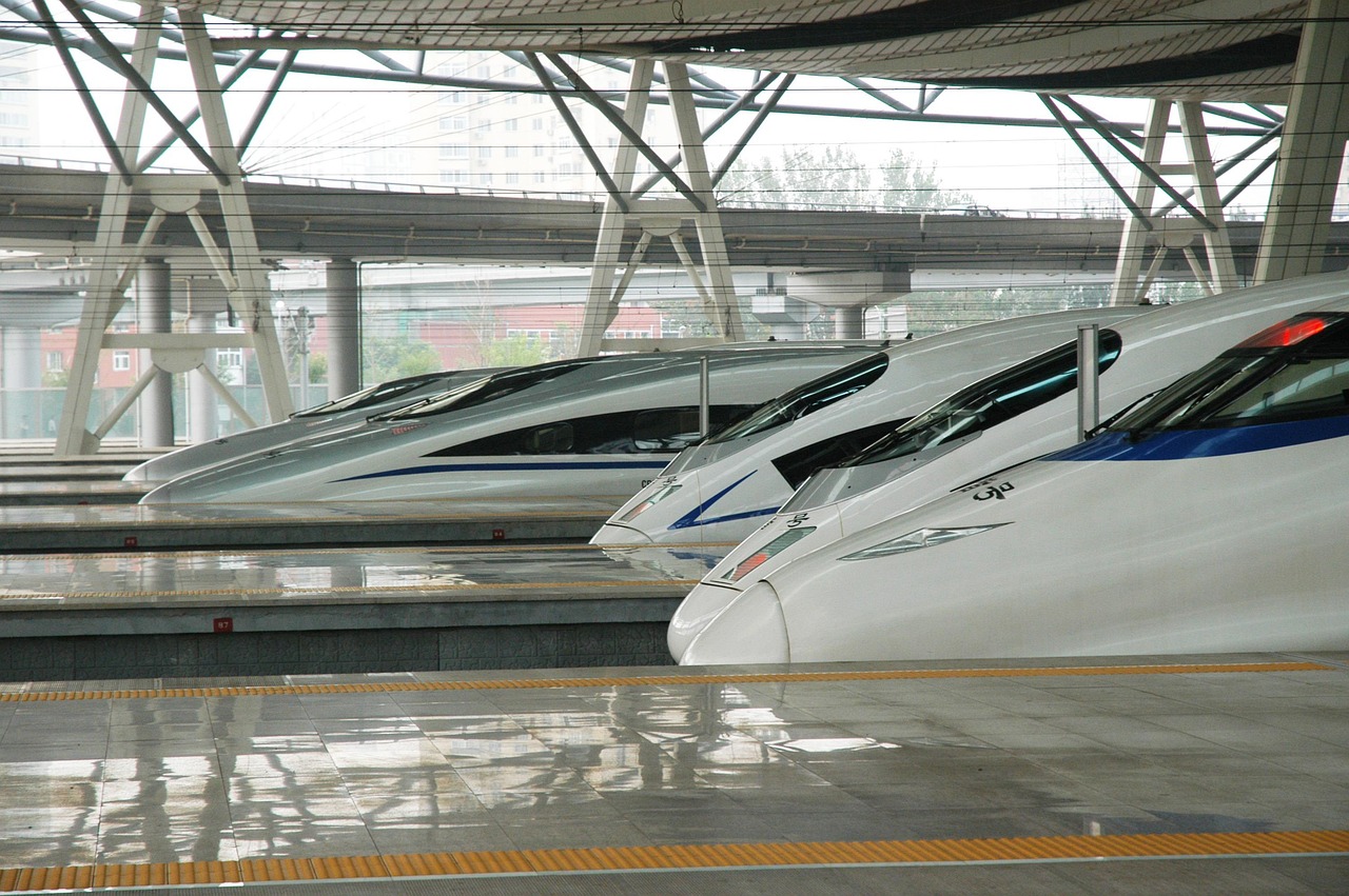 郑州到广州高铁，速度与激情的现代铁路之旅