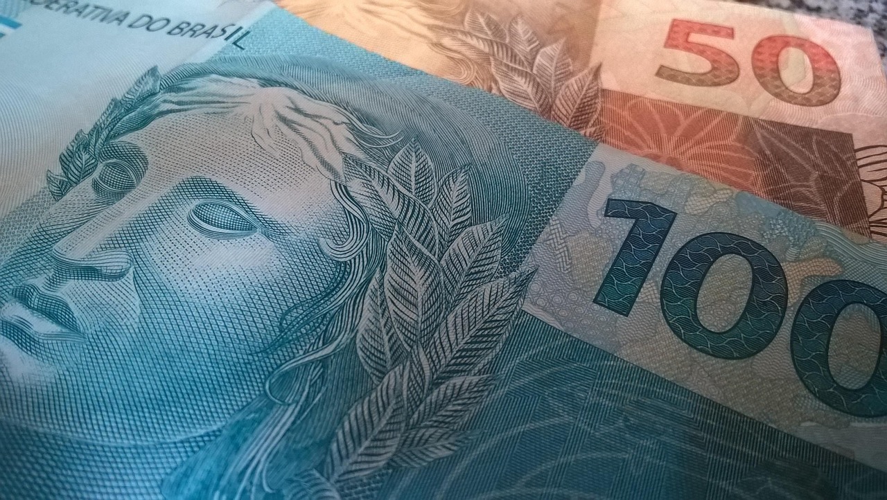 揭秘银行活期存款年利率，你的资金真的在增值吗？